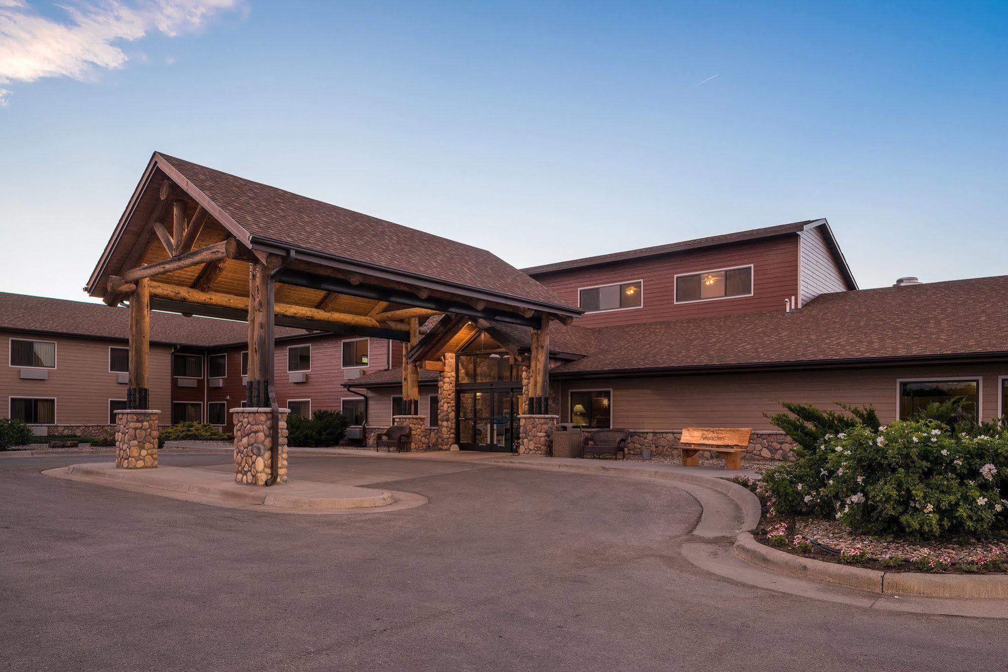 AmericInn by Wyndham Belle Fourche Exterior foto